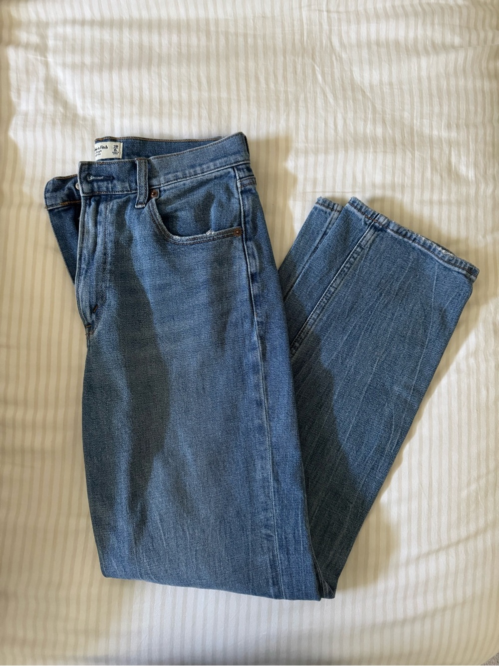 A&F Ankle Straight Ultra High Rise Jeans